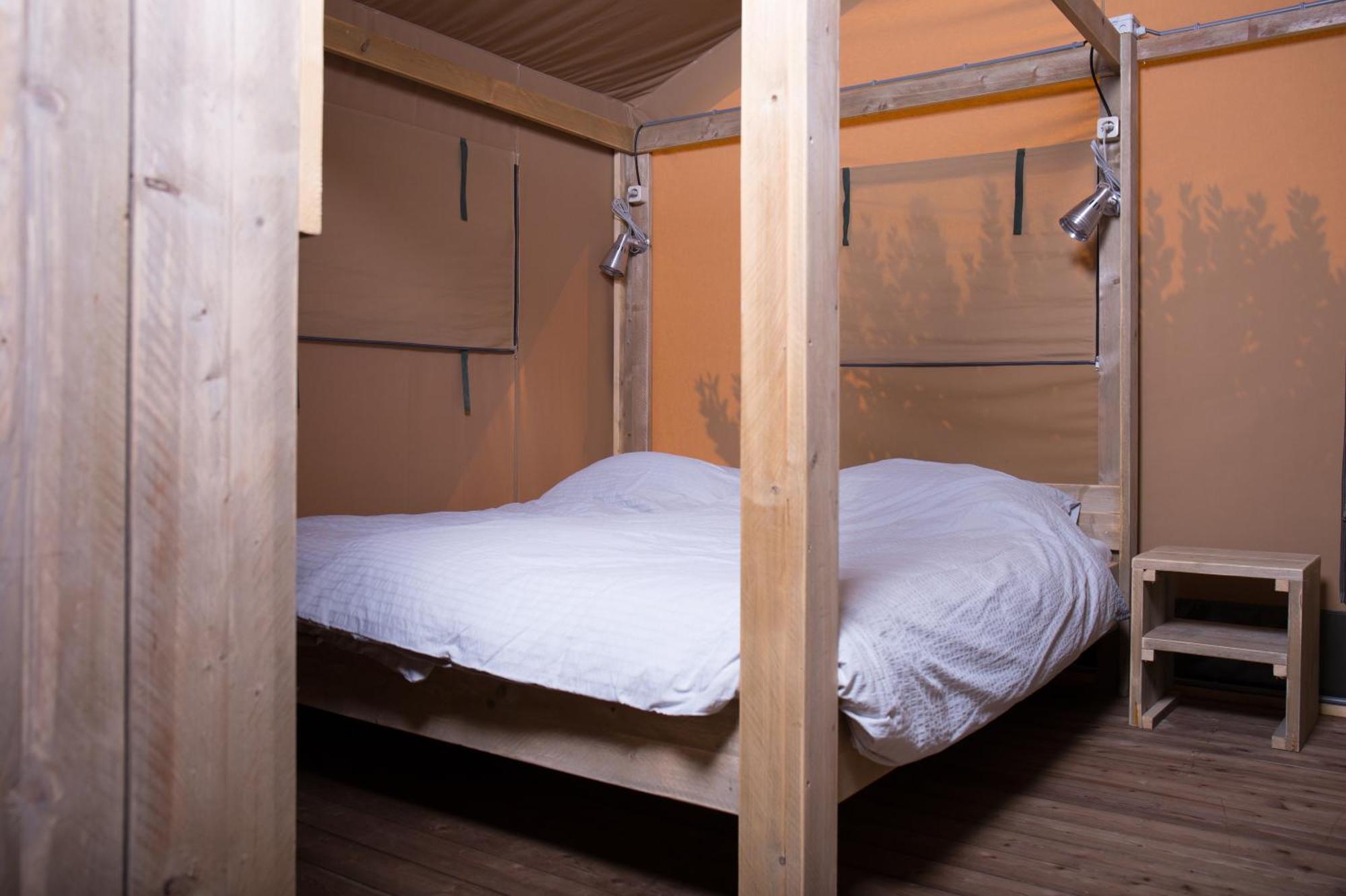 Camping Scheldeoord Baarland Room photo